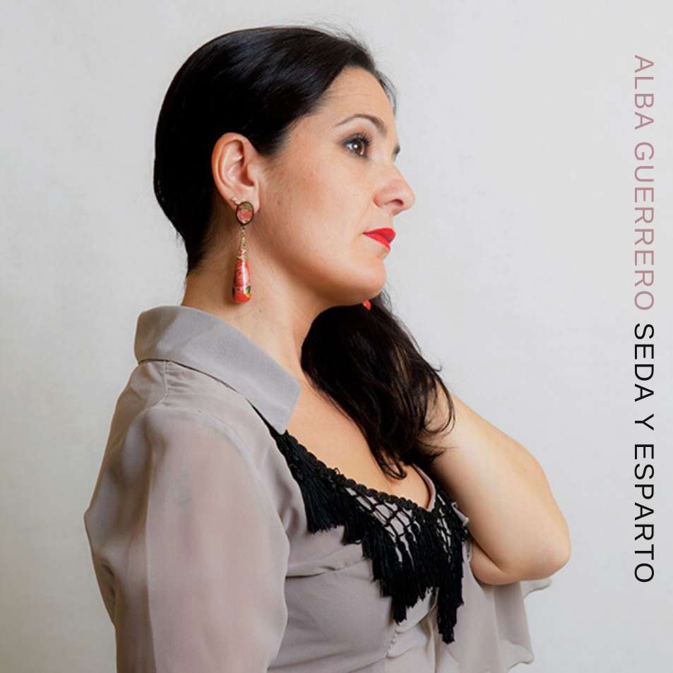 ALBA GUERRERO - SEDA Y ESPARTO